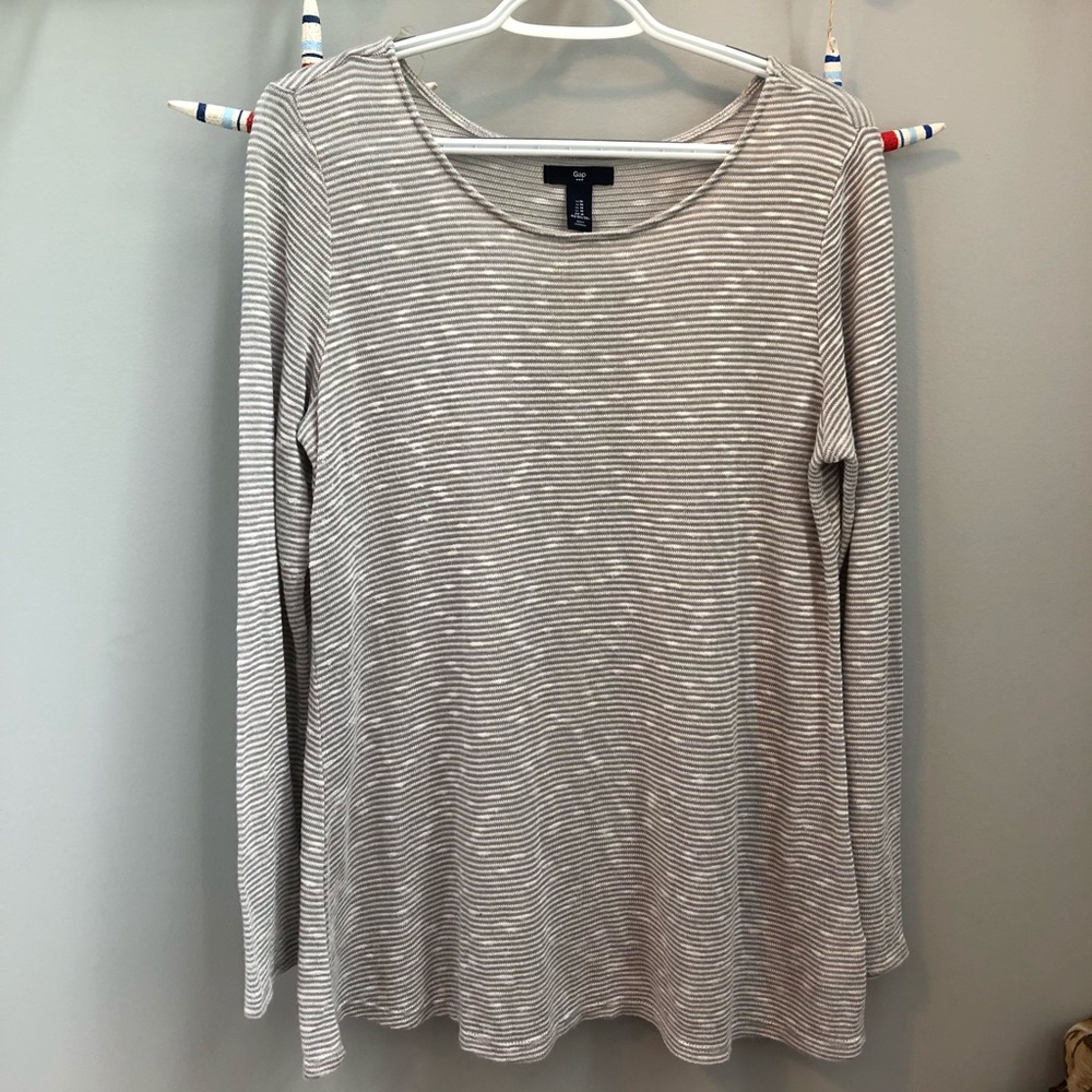 Gap Top